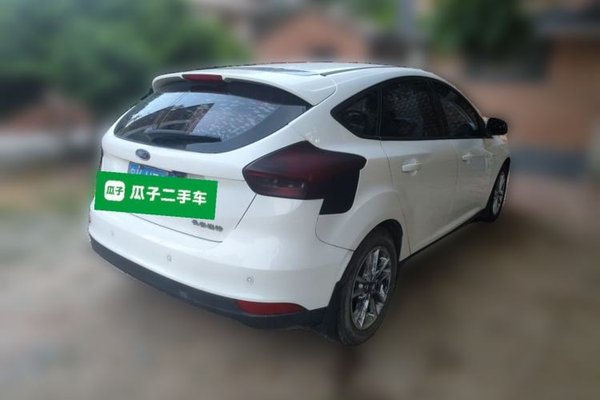 Ford Focus 2015, 69900 км, за 4312 USD - фото 6