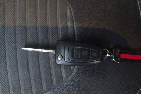 Ford Focus 2015, 69900 км, за 4312 USD - фото 9