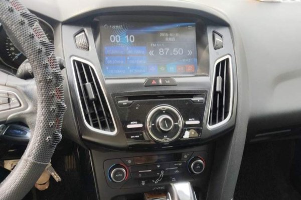 Ford Focus 2015, 84300 км, за 4228 USD - фото 14