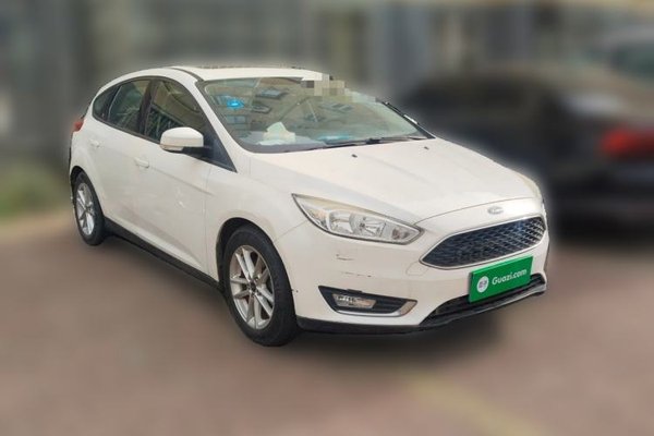 Ford Focus 2015, 84300 км, за 4228 USD