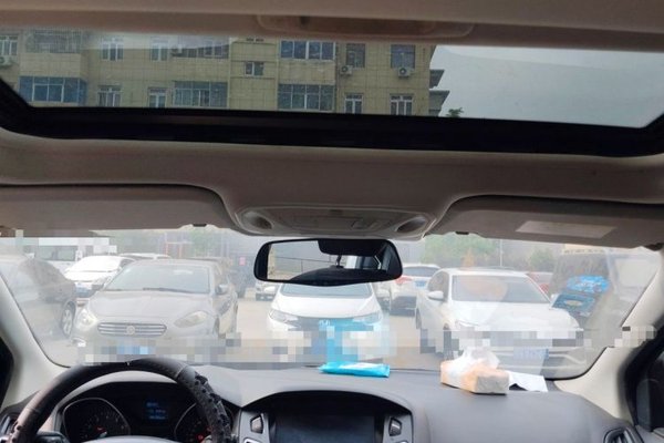 Ford Focus 2015, 84300 км, за 4228 USD - фото 19