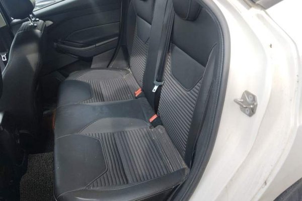 Ford Focus 2015, 84300 км, за 4228 USD - фото 18