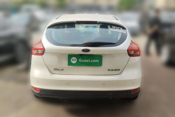 Ford Focus 2015, 84300 км, за 4228 USD - фото 6