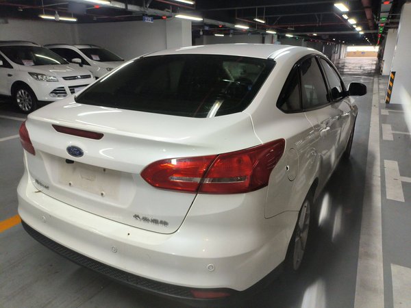 Ford Focus 2015, 86199 км, за 4884 USD - фото 6