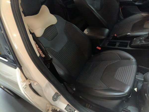 Ford Focus 2015, 86199 км, за 4884 USD - фото 24