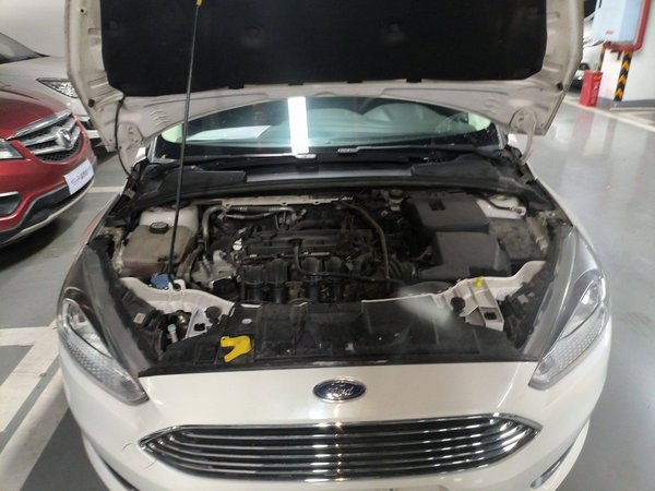 Ford Focus 2015, 86199 км, за 4884 USD - фото 19