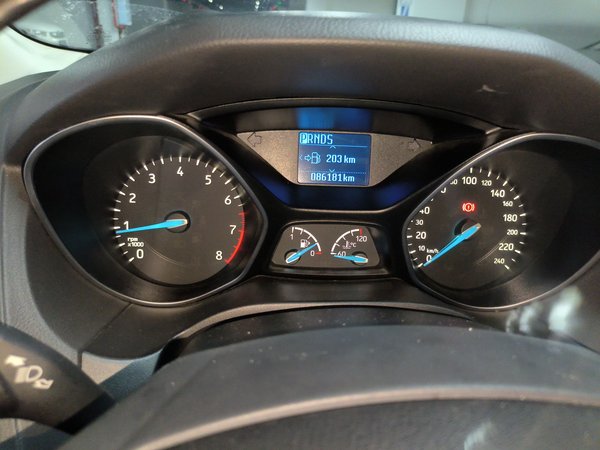 Ford Focus 2015, 86199 км, за 4884 USD - фото 11