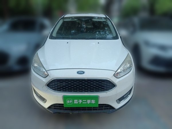 Ford Focus 2015, 88000 км, за 3786 USD