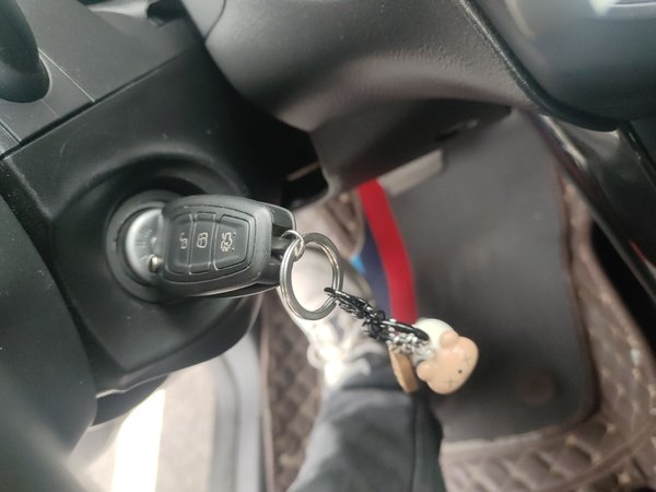 Ford Focus 2017, 100500 км, за 0 USD - фото 9
