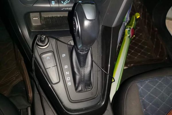 Ford Focus 2017, 104100 км, за 4024 USD - фото 14