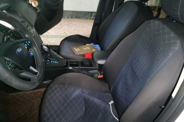 Ford Focus 2017, 104100 км, за 4024 USD - фото 15