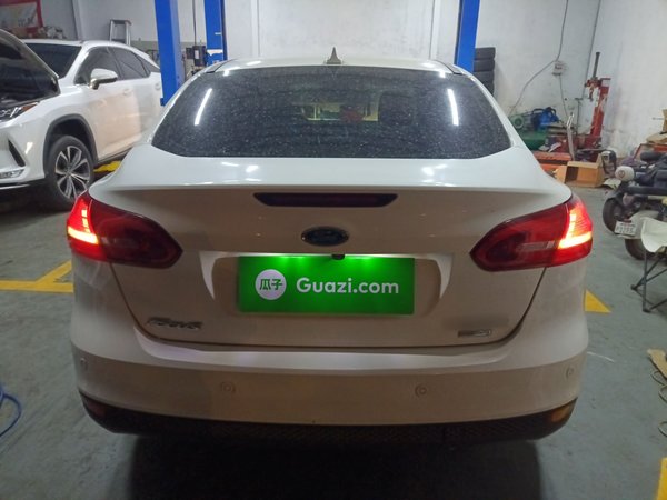 Ford Focus 2017, 106100 км, за 4917 USD - фото 6