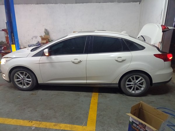 Ford Focus 2017, 106100 км, за 4917 USD