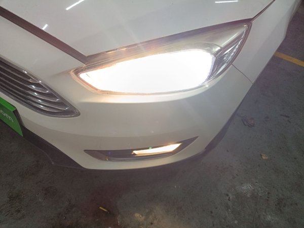 Ford Focus 2017, 106100 км, за 4917 USD
