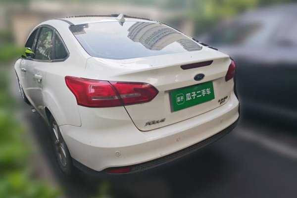 Ford Focus 2017, 113699 км, за 3568 USD