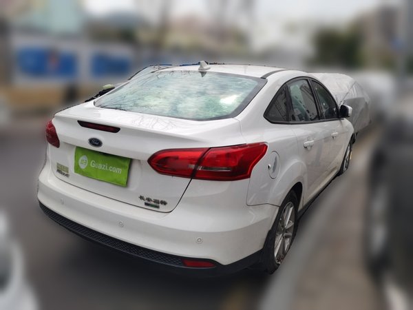 Ford Focus 2017, 76600 км, за 6402 USD - фото 6