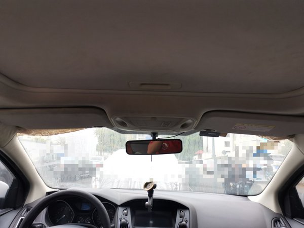 Ford Focus 2017, 76600 км, за 6402 USD - фото 19