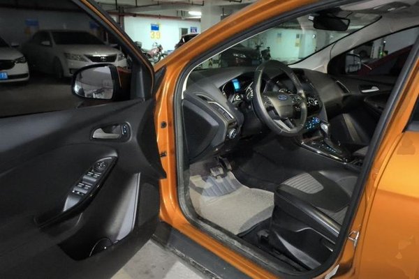 Ford Focus 2017, 114100 км, за 4964 USD - фото 13
