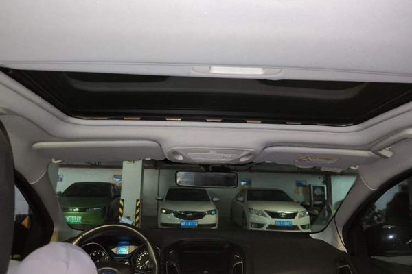 Ford Focus 2017, 114100 км, за 4964 USD - фото 15