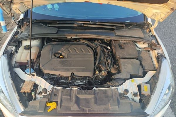 Ford Focus 2017, 142200 км, за 5804 USD - фото 21