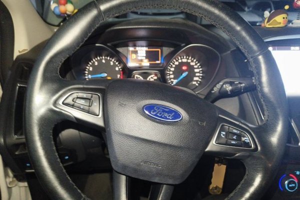 Ford Focus 2017, 149200 км, за 4624 USD - фото 10