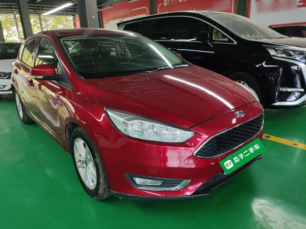 Ford Focus 2017 Hatchback 1.6L Automatic Fashion Edition Smart Drive Version, 2017 года