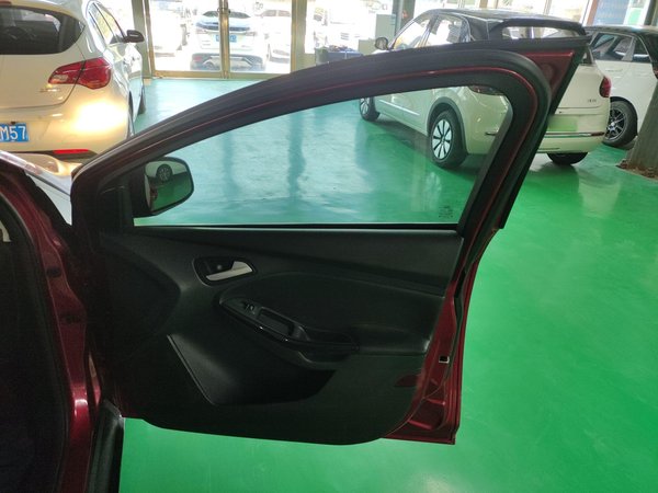 Ford Focus 2017, 73500 км, за 5432 USD - фото 26