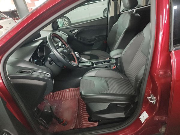 Ford Focus 2017, 73500 км, за 5432 USD - фото 15
