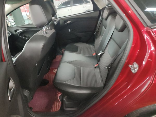 Ford Focus 2017, 73500 км, за 5432 USD - фото 17