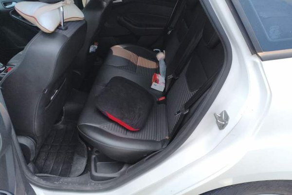 Ford Focus 2017, 112000 км, за 5463 USD - фото 14