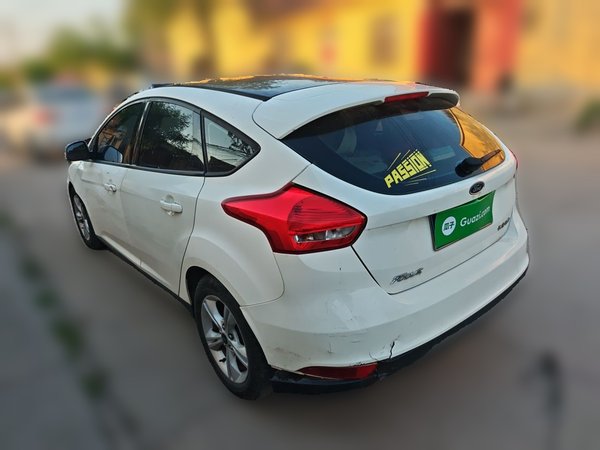 Ford Focus 2017, 120100 км, за 3821 USD