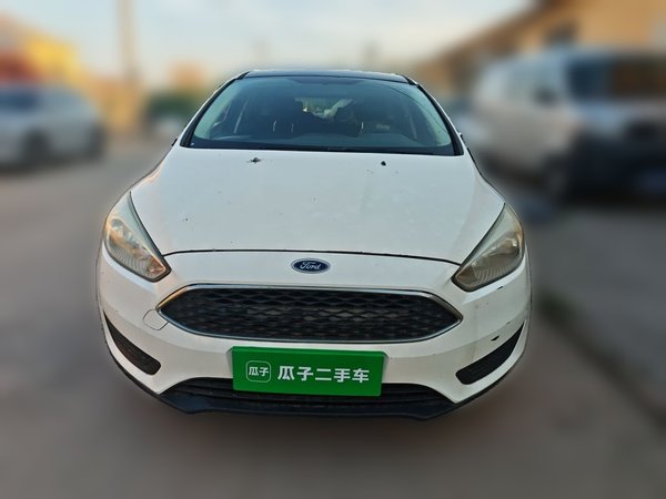 Ford Focus 2017, 120100 км, за 3821 USD