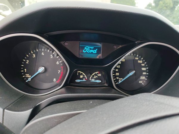 Ford Focus 2017 Sedan 1.6L Automatic Comfort Plus SmartDrive Edition, 2017 года