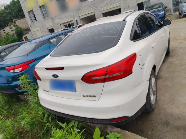 Ford Focus 2017, 124300 км, за 4938 USD - фото 10