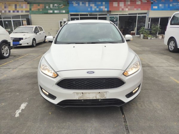Ford Focus 2017, 131300 км, за 5916 USD