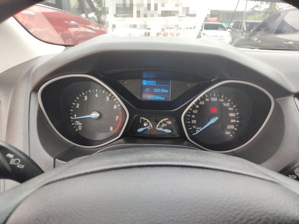 Ford Focus 2017, 131300 км, за 5916 USD - фото 15