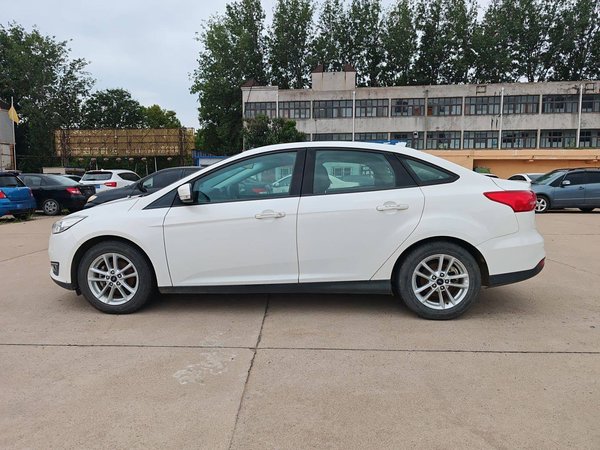 Ford Focus 2017, 131700 км, за 4761 USD - фото 6