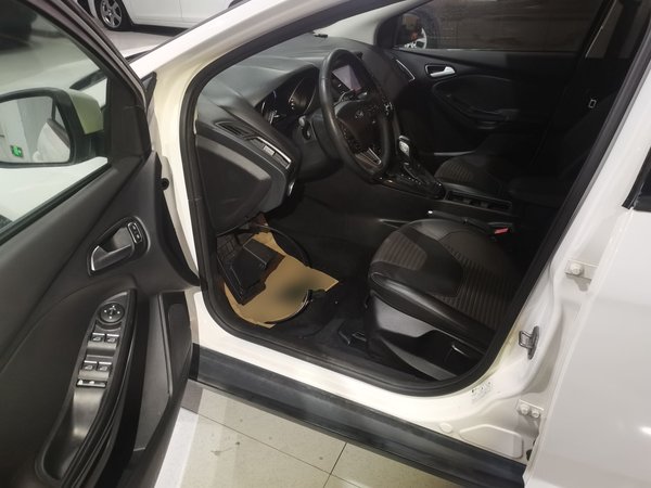 Ford Focus 2017, 168200 км, за 5183 USD - фото 19