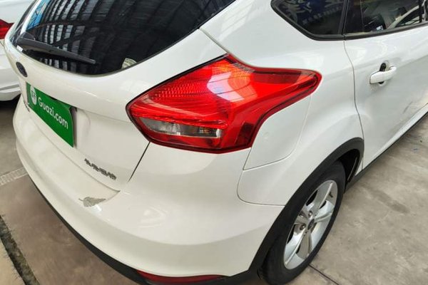 Ford Focus 2017, 46300 км, за 6344 USD - фото 7