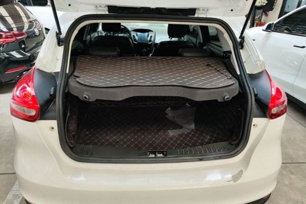 Ford Focus 2017, 46300 км, за 6344 USD - фото 21