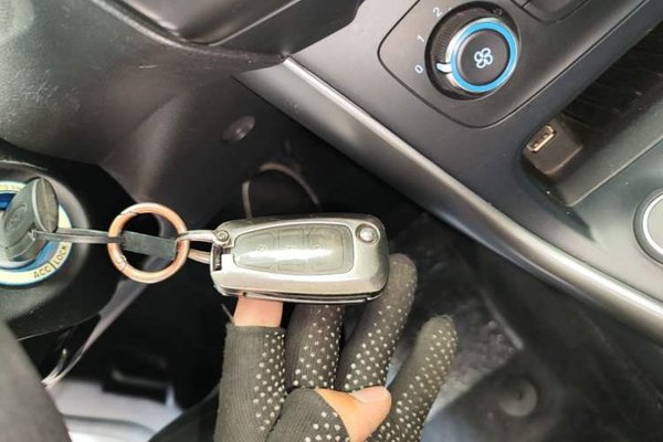 Ford Focus 2017, 46300 км, за 6344 USD - фото 12