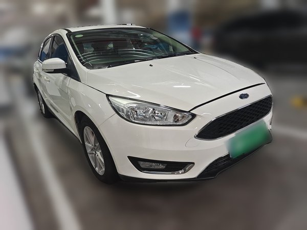Ford Focus 2017, 63900 км, за 4817 USD