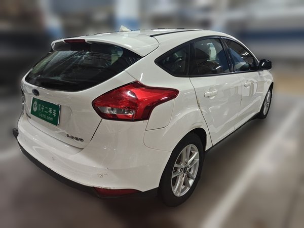 Ford Focus 2017, 63900 км, за 4817 USD