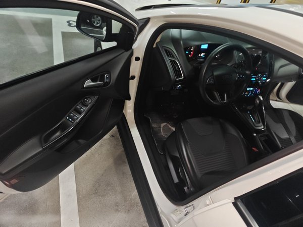 Ford Focus 2017, 63900 км, за 4817 USD - фото 9