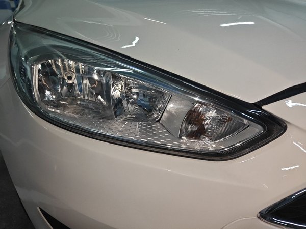 Ford Focus 2017, 63900 км, за 4817 USD