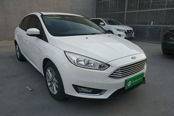 Ford Focus 2017, 65600 км, за 6056 USD