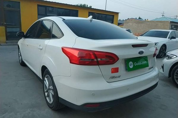 Ford Focus 2017, 65600 км, за 6056 USD