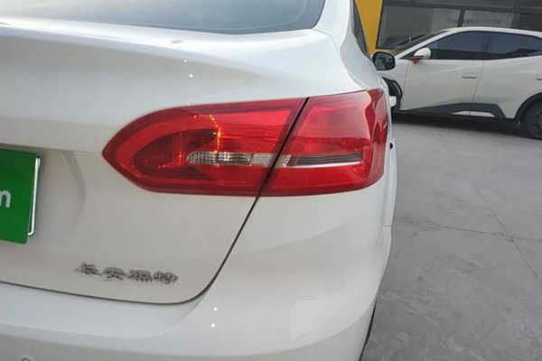 Ford Focus 2017, 65600 км, за 6056 USD - фото 7