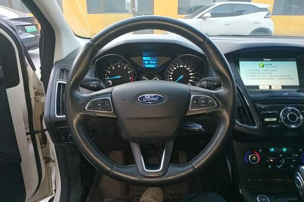 Ford Focus 2017, 65600 км, за 6056 USD - фото 14