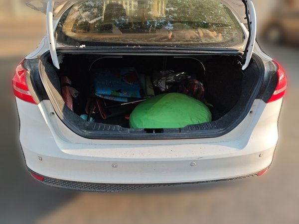 Ford Focus 2017, 89700 км, за 3555 USD - фото 20